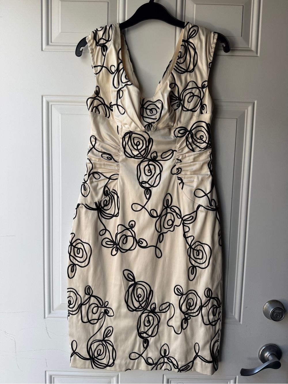 Adrianna Papell Cream Midi Dress with Black Rose Appliqué